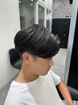 メンズ サロン ドット トウキョウ 町田店(men's salon dot. tokyo) ニュアンスパーマ×センターパート