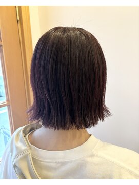 トレパルッキエーレ(tre parrucchiere) ［-tre-］切りっぱなしボブ×レッドオレンジ　20代/30代/40代