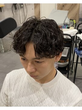 ビカムメンズヘアー 栄店(become men's hair) ハード波巻きセンターパート