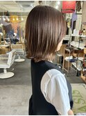切りっぱなしボブにレイヤー
