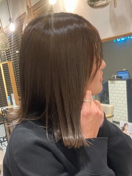 カルゥグラッシー(KALOU glassi) ミディアム　グレージュカラー☆【中村隆寛】