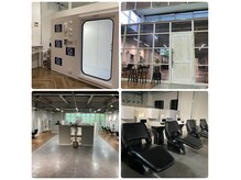 チフガーデンバイアール(Chif garden by R)の雰囲気（開放感のある店内でくつろげます。大型駐車場完備！）