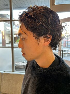 フレイズ(Frays) メンズデザインパーマ◆波巻きスパイラル