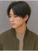 メンズビジネス 黒髪 流行 ワックスなし デコ出し モテ髪スーツ