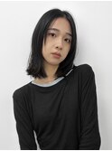 【倉田真希】ミディアムレイヤー　前髪なし　センターパート