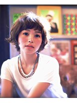 ショートヘアーで大人ゆるふわスタイル（0364273460）