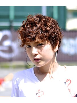 ケイカ(Keica) ショートパーマ