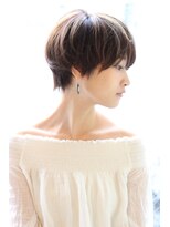 レウナ 外苑前(Reuna)&nbsp;【３０代４０代】オトナ女性に人気ショートスタイル