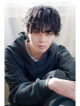 ライラ(Lyla) ワイドスパイラル マッシュウルフ