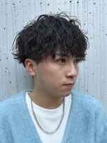 リタ(Lita)&nbsp;波巻きパーマツーブロックマッシュ