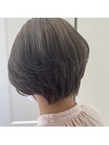 フニフニ(fni.fni)&nbsp;カット＋イルミナカラー＋極上AujuaTR＋marbb付き