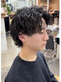 波巻きパーマ マッシュウルフ センターパート スパイラル