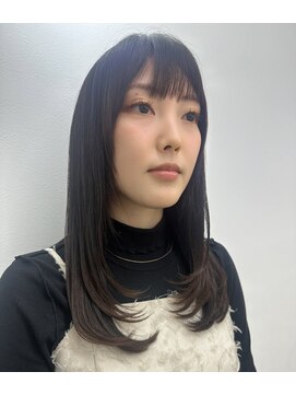 ラベスト バイ セロ 池袋メトロポリタン前(LOVEST by CERO) 首周りが綺麗に見える！レイヤースタイル