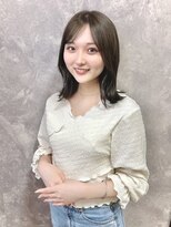 シオ ヘアー デザイン(Sio. hair design)&nbsp;オリーブベージュカラー×可愛いミディアムヘア