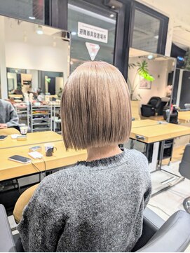 エイト 藤沢店(EIGHT fujisawa) ミルクティーベージュ【藤沢/ケアブリーチ】