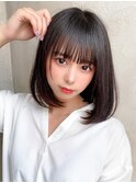 韓国風レイヤー/外ハネくびれ/ミディアムレイヤー/ぱっつん前髪