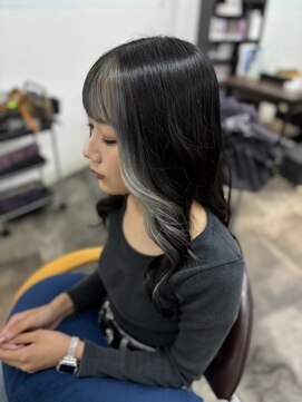 カルフールロコ キョウゴク八潮店(Carrefour LOCO) 顔周りインナーカラー