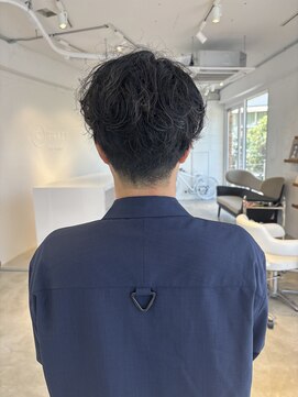 サークル(CIRCLES) ニュアンスメンズパーマ