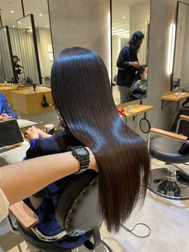 ジーナ 船橋(Zina) 髪質改善*ロングレイヤーグレーベージュ*美髪【Zina船橋】