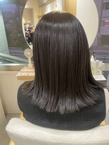 パラゴ(PARAGO.)&nbsp;広がる髪の毛をケア！エアンストリートメント