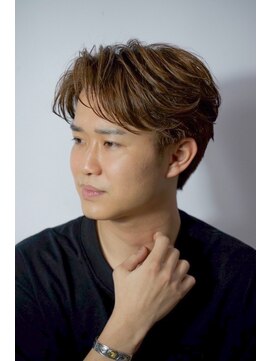 ヒロギンザ 銀座一丁目店(HIRO GINZA) 【ニュアンスパーマ】大人センターパート×ミルクティーブラウン