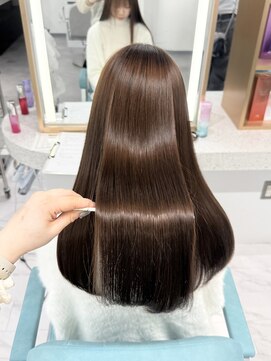 エルサ(Elsa) 要質改善/水素トリートメント/縮毛矯正/水素カラー