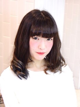 ヘアープロデュース フラックス(HAIR PRODUCE flux) 【flux】重めボブミディ【西淀川区,尼崎駅,出来島,千鳥橋駅】