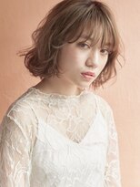 ナチュラルエアリーなミニマムボブ