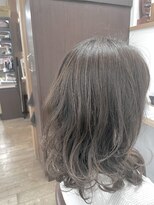 クネア(kunea)&nbsp;ハイライトオングレージュ/グレージュカラー/暗髪/透明感