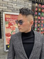 日本橋　メンズ　流行りの髪型　スキンフェード　ツイスパ　床屋