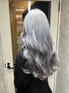 ティアム 渋谷店(Tiam shibuya) ツヤ髪スタイル/グラデーション/シースルーバング/ブルージュ