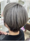 グレーショート
