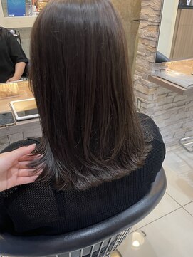 ヘアアンドメイク シークネクスト(HAIR&MAKE SeeK NEXT) ふわっとレイヤー/くすみカラー