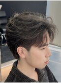 韓国へアカルマパーマワックスなしセンターパート黒髪ウルフ