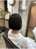 大人ボブレイヤーカットアッシュカラーダブルカラーおしゃれ女子