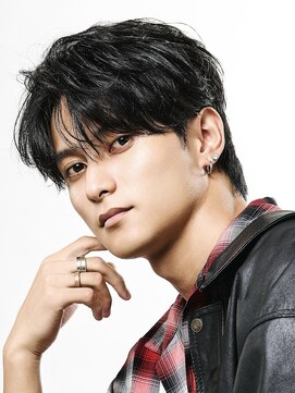 アイトーキョー 池袋(AI TOKYO) ナチュラル黒髪フェザーショート