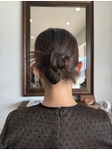 お呼ばれヘアでさり気ないオシャレ感