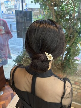 party Style／シニヨン