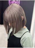 ホワイトベージュ