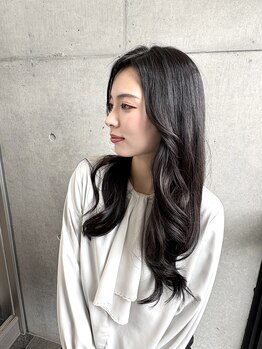 ヘアーサロン ファイブシー(HAIR SALON 5C)の写真/個室のある贅沢空間。倉敷で叶える、髪質再生バイカルテと白髪を活かすハイライトで理想以上の艶髪へ