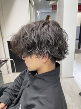 アイズ 海老名(AIZU) 波巻きパーマ/スパイラルパーマ/ツイストスパイラル/メンズ