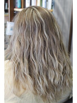 オーバーキャプテンネイキッド(OVER CAPTAIN NAKED) スモーキー立体メッシュカラー