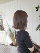 ヘアスペース リズム グリーン(Hair space Rizm green)&nbsp;切りっぱなしグレージュボブ
