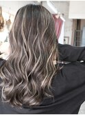 ハイライトショートヘアレイヤーカットダブルカラー