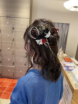 ルシア(LUCIA) 卒業式アップ/ダウンスタイル