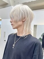 セルン(cerne)&nbsp;ハイトーンレイヤーカットウルフカットメンズショートセット襟足