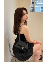 ラル 立川南口(lar)&nbsp;サナレイヤー_メルティカラー似合わせカットセミロング