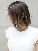 切りっぱなしボブ×ハイライト