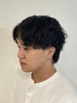 ニアウ 伊勢崎連取店(Niau) シャドウパーマセンターパートルーズパーマラルフカール