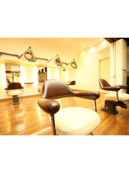 一人ひとりの髪質やクセを見極め、あなたにピッタリのスタイルをご提案☆あなたのなりたいを叶えてくれる♪